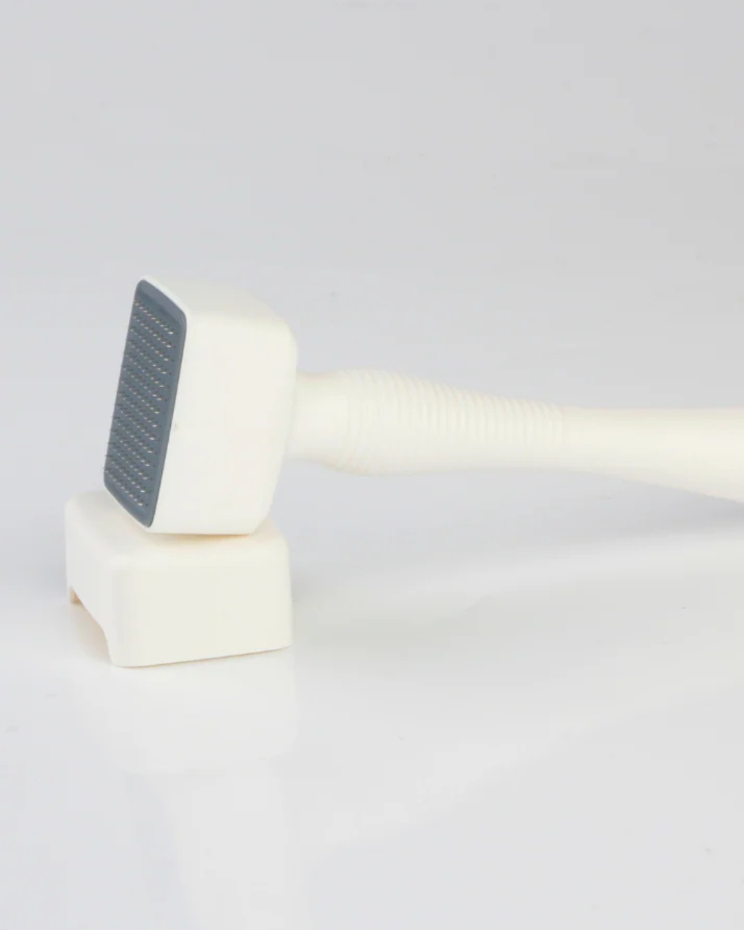 EmmaVitality™ Scalp & Beard Derma Stamp